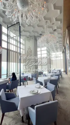 A new experience of fine dining di Jakarta dari lt 46! Baguss banget view nya dari atas gedung ini, food nya oke juga, perfect for any special ocassion✨ 📍Oscar The Plaza Office Tower, Jakarta  #PipiExploreJkt #cafejakarta #finedining #placestogojakarta #dinner 