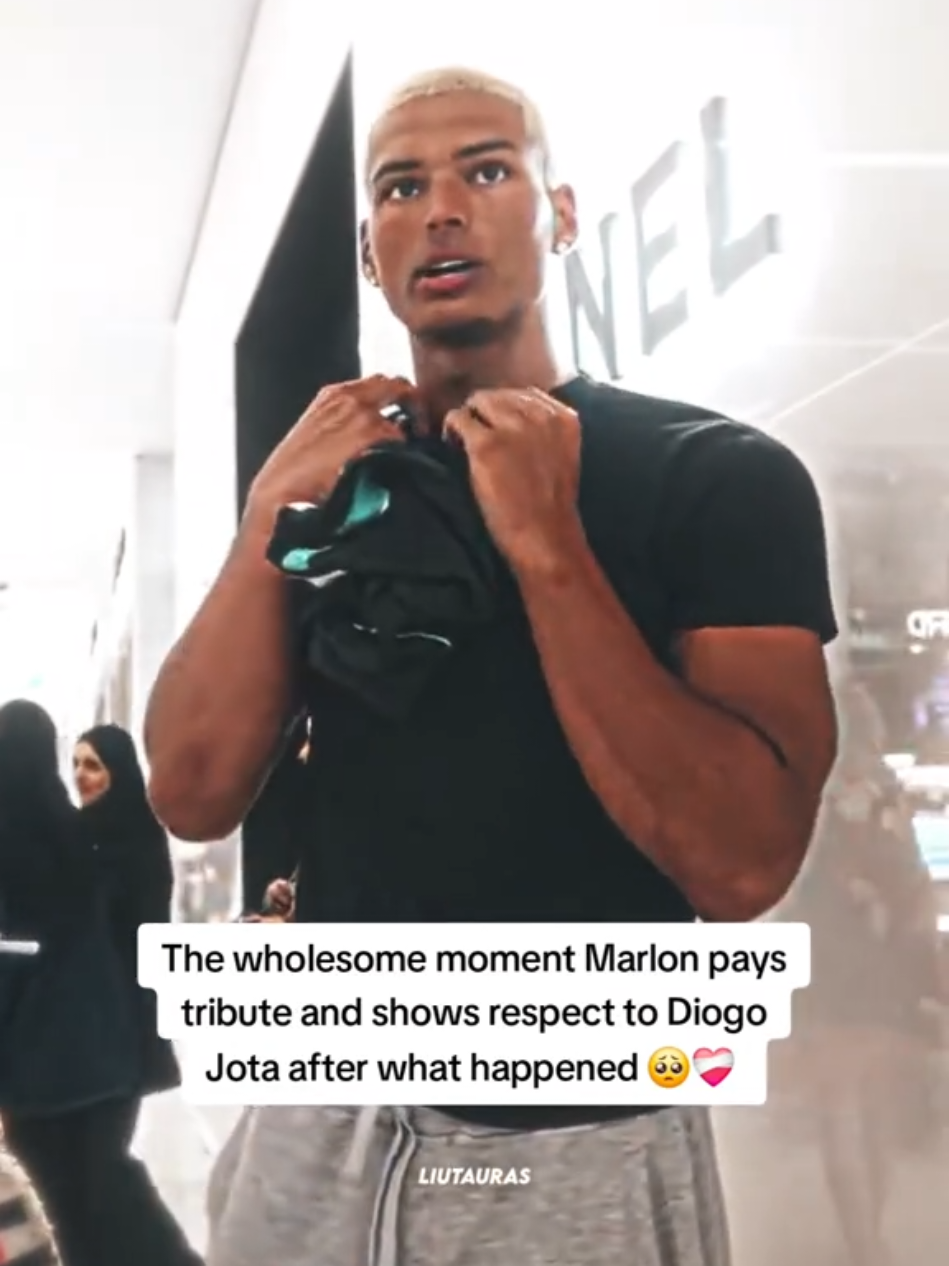 The wholesome moment Marlon pays tribute and shows respect to Diogo Jota after what happened 🥺❤️‍🩹 #marlon #fyp 