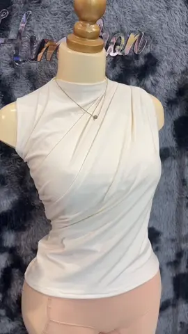 “Look cute. Feel comfy. Repeat. 💫” Grab yours in all colors — you’ll want more than one! #fashioninspo #fashiontiktok #classyoutfit 