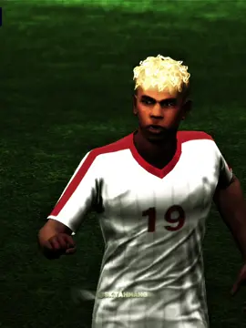 Blitz Curler Lamine Yamal and his celebration 🥵💀 #foryou #efootball #foryoupage #sktahmang #viral 