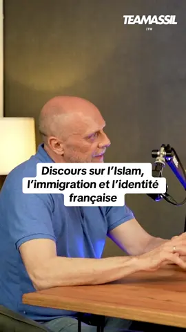 Discours sur l’Islam, l’immigration et l’identité française.  Interview de Alain Soral disponible sur ma chaîne, lien en bio🚨 #pourtoi #podcast #foryou #fyp #interview #france #media #immigration #actualité #musulman 