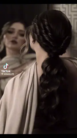 لا تحطي راسك براسي لاني اذا حطيتي راسك براسي  قيمتك بتصل صرمايتي  😂😂😂 😉😉