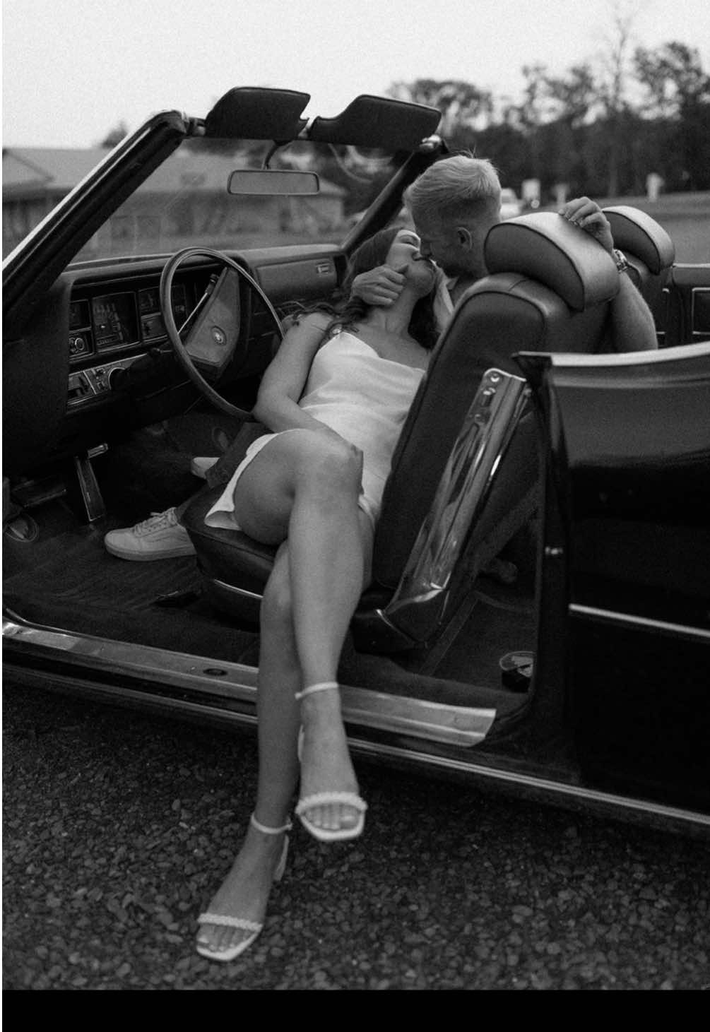 Because who doesn't love a drive-in for an enagement session #weddingphotographer  