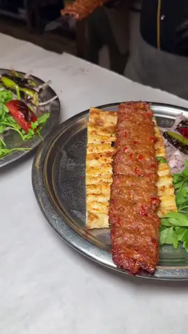 #ankara #tavuk #kanat #biftek #kebap #köfte #pide #adana #böbrek #keşfetteyizzz #keşfet 