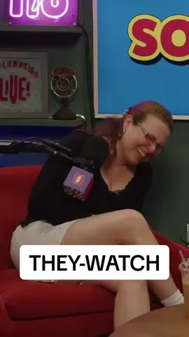 I’ve got my eye on these two. click the link in my bio for the full episode with @Natrotlait @charlie bardey @ExplorationLiveComedy #fyp #fypage #foryou #podcast #sotrue #bi #theythem 