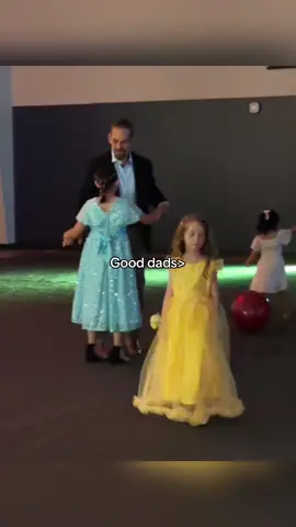 Dads>🥹❤️❤️‍🩹#wholesome #hopecore #viral #dad #fypシ 