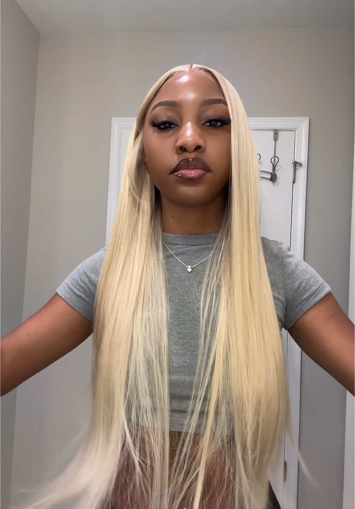 Hair from @BABOSHOW 🤍 click the orange shopping cart !💕  #affordablewigs #613wig  #baboshowhair #wiginfluencer #nobabyhairwiginstall 
