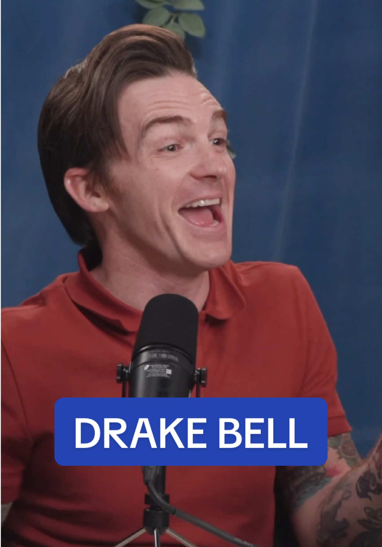 common mistake 😭😃 welcome to the show @Drake Bell 🤍 @ravensymone @miranda v. pm #drakebell #disneymovie #drakeandjosh #lisafrank #comedian 