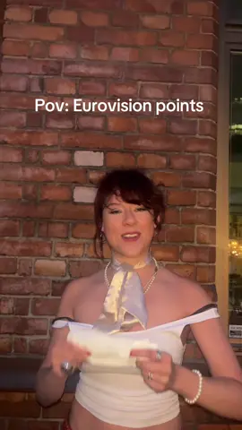 @vanjuskristus SILL I LUMPEN 👆🔥🇱🇻 #petramede #eurovision #fyp 