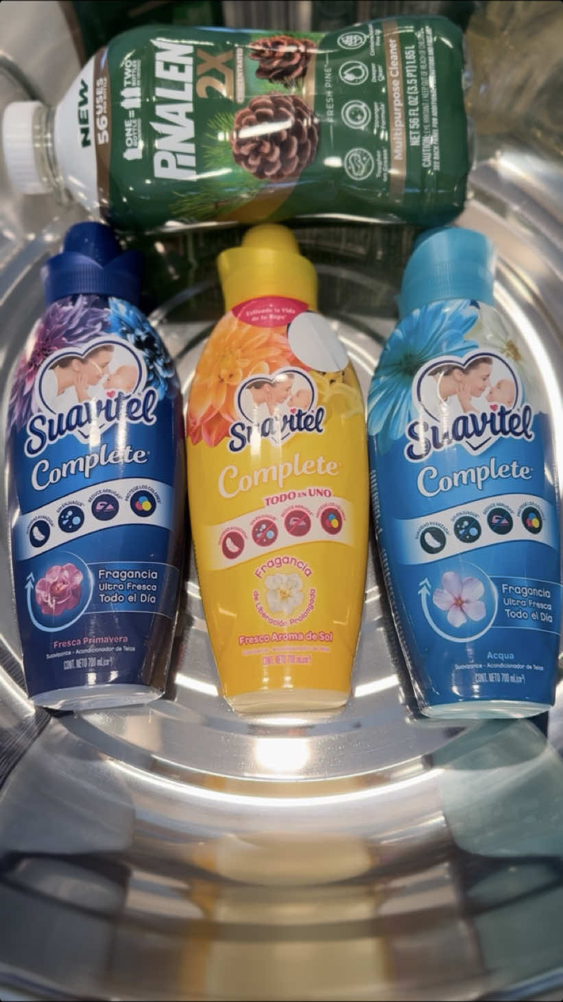 Had a craving for something watery. Pinalen and suavitel. Smells soooo good. #asmr #CleanTok #spongeasmr #spongesqueezing #fyp #spongetok #cometpowder 