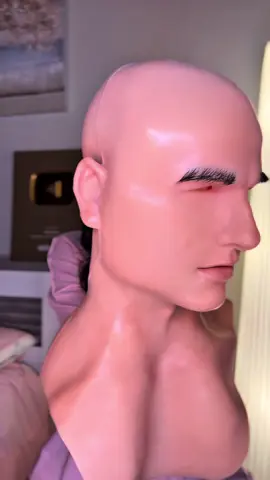 Look until the end 🤣I am trying the strangest mask 