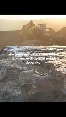 #xybca #storytambang #opratormuda_punyacerita #fyppppppppppppppppppppppp #sulut_manado #fypシ #storytambang #tomohonpunya #wedabaynikel🇲🇨🎌 #operator_excavator #kulitambang👷 #storymanado #batubara #halmaherautara #anakrantau #iwip_weda_halmahera #kotamobagu #kotamobagu_story #brandamu #bolmong #iwiphelmkuning #imip 