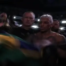 Charles do Bronx 🥶🦁 . . . . . . #charlesoliveira #brasil #UFC #legend #luta #fyp #foryoupage 