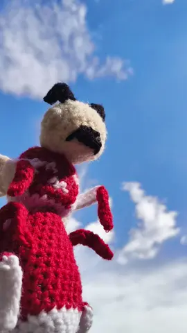 We can be bees. thank you @Cc for the designs and inspiration  #invincible #bees #brainrot #omniman #crochet 
