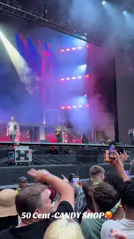 50 cent - Candy shop  🍭🍬🥵🥵 , Tottenham Hotspur Stadium, 3rd July 2025  @50 Cent  #50centconcert #goldencircle #tottenhamhotspur #hiphopmusic #viral #bestshowever #50centindaclub 