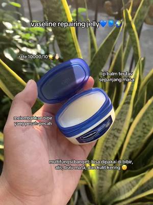 awett bangettt🥺 #vaseline #vaselinelip #repairingjellyvaseline #multifungsi #lipproduct #melembabkan #awet #fyp #affiliate 