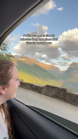 “Save my soul” is the most appropriate song choice #glaciernationalpark #montana #montanaliving #goingtothesunroad #HealingJourney #mountains 
