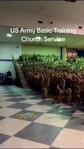 US Armt Basic Training Church Service... Soldiers attending church services on Sundays clearing their minds spiritually... Happy Independence Day to the great red, white, and blue... Red Phase, White Phase, and Blue Phase... America 🇺🇸 🇺🇲 @U.S.ARMY TODAY @US ARMY 🇺🇸🇺🇸 #militarytiktok #military #basictraining #usarmy #fyp #fypシ 