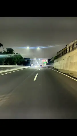 Caracas de noche 🤍 #caracas #paratiiiiiiiiiiiiiiiiiiiiiiiiiiiiiii #salsaromantica #salsa 🔥🤍