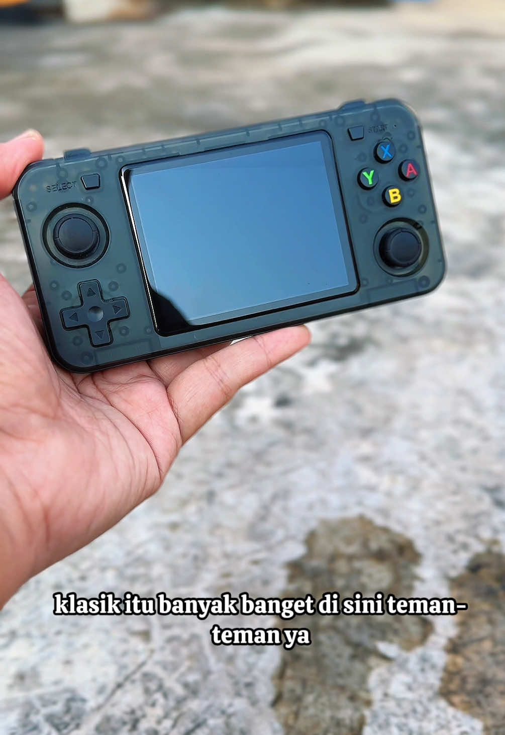 Kiumo R36H console portable retro #kurasikurator #gameboy #gamebot #game #klasik #nostalgia 