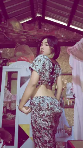 #ဒီကောင်းမလေးကို😅ချစ်ပေးကြအုန်း😅😅 #thank4byoudo #tiktokmyanmar🇲🇲 #fouryoupage #မေ့နေကြပြီလားဟင်🖤🥀 