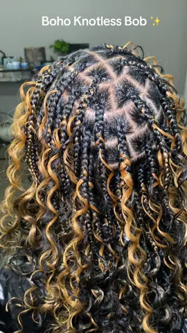 Another day, another bob 😮‍💨 It’s the colors for me 😍 • • • I love when it feels like I’ve known my client forever! We talked downnnn baby lol, a time was had and she loved her hair! ♥️ #fyp #fypシ #braidsbybritt901 #memphisbraider #knotlessbraids #bohobraids 