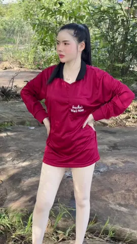 ຈັກເວົ້າຫຍັງ😂#ໂລຊັ່ນລິສາຢືນ1ເລື່ອງຜິວຂາວ 