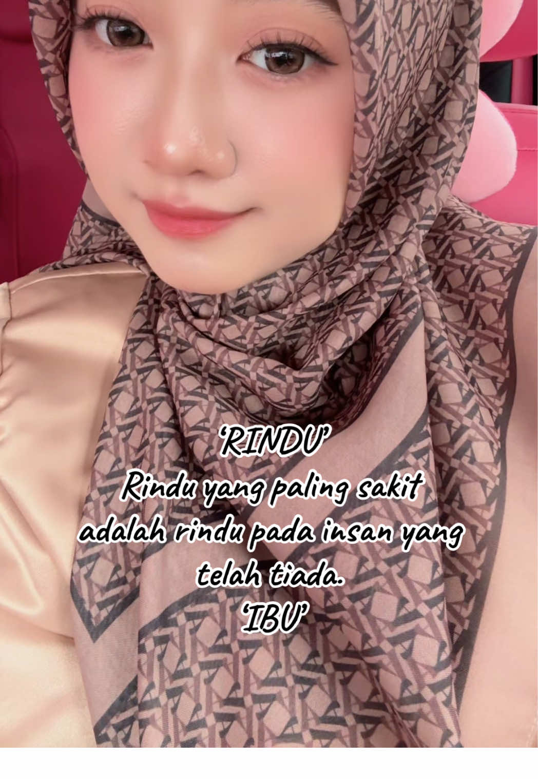 Bertahan kuat melalui hari-hari mendatang. IBU Sungguh, hati ini hanya RINDU ❤️‍🩹 Al-Fatihah untuk ibu 😢🤲🏻 #rindu #ibu