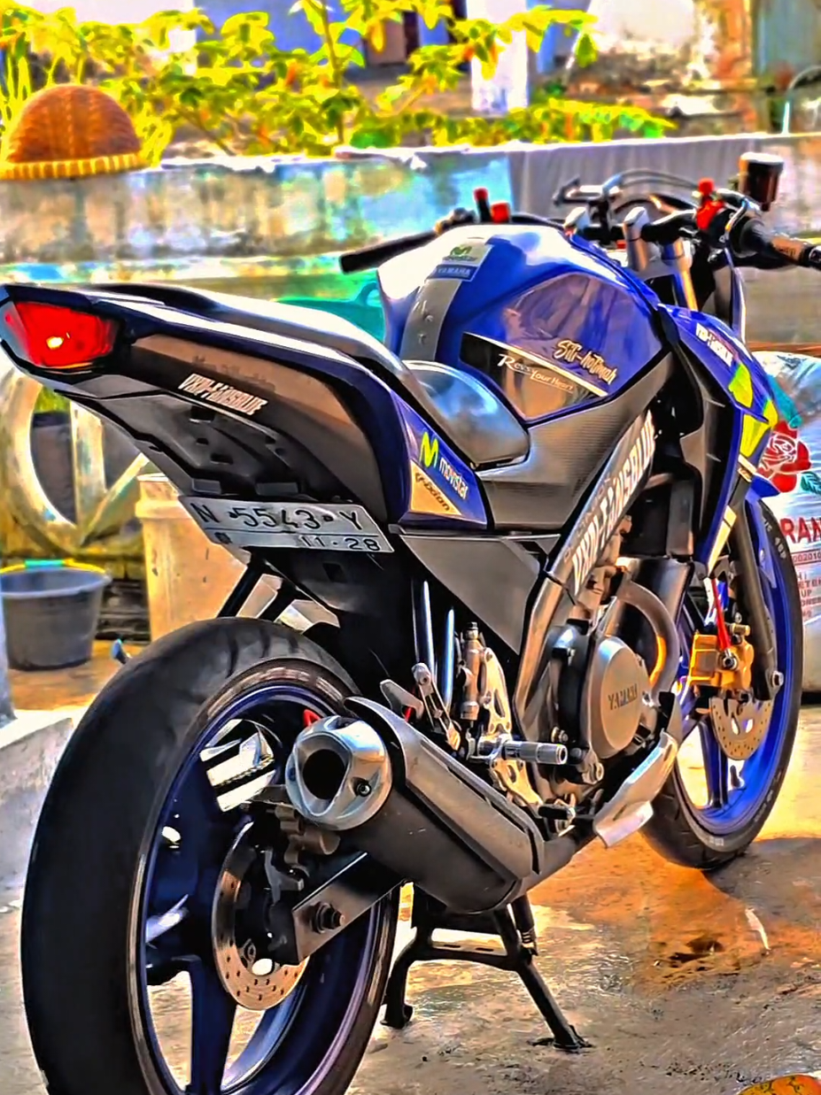 Anjayyÿyyy🤙💥 #vixionkomorod #vixionbiru #vixionroadrace #vixion2015 #vxn_fansblue #vixionmovistar #vixionmovistar #vixionstyleganteng #stangvixion #rzrvixion #undertailvixion #undertail #berandatiktok #fyppppppppppppppppppppppp 
