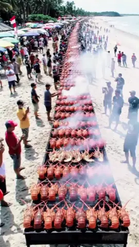 Bakar Lobster terpajang!