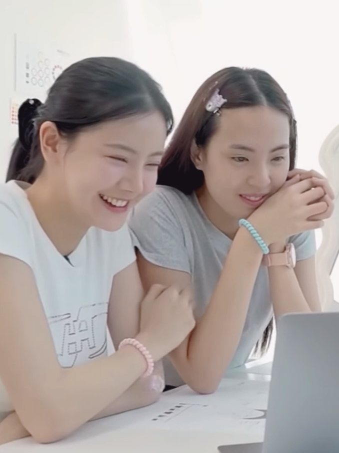 🥰🌈#lillynichaa #bellejirat #lillybelle #harmonysecretดีลลับฉบับเล่นเล่ห์ #harmonysecret #thaigl #viral #wlw #fvp #foryou #ฟีดดดシ #viralvideo #TikTokUni #chaelisa1127 