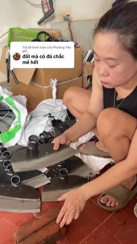 Trả lời @Phương Yêu gió Đất khô cứng sỏi OK nha lưỡi xạc dc Hàn từ lưỡi cưa máy mỏng sắc bén #sacxoidat #nôngnghiệp #saugieng #trongcaycafe 