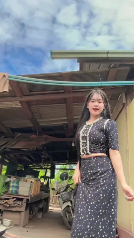 #လူက်ိုမြင်ရင်မထိတထိ🤭🤭🤭 #နောက်ကbackgroundလေးလှတယ်🤣 
