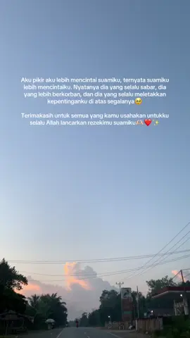Barakallah selalu Allah berkahi suamii❤️ #suamiistri #bahagia #sehatselalu #fypage #alhamdulillah 