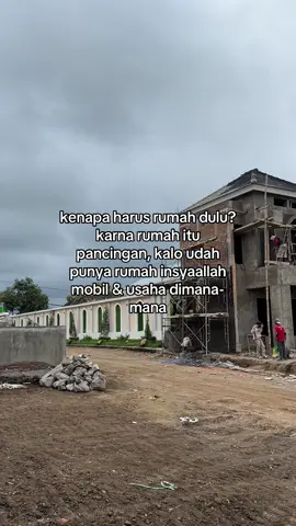 Kenapa harus dimulai dari rumah? karena rumah adalah findasi kesuksesan. Kalo sudah punya rumah, Insyaallah jalan menuju mobil, bisnis, dan impian lainya terbuka lebar. 🏡✨ Mulai sekarang, bangun masadepanmu di Green Amalia! Hunian nyaman, investasi pasti. Yuk wujudkan rumah impian dan buka peluang sukses lebih besar!_ #greenamaliakotabatu #investasi #rumahminimalis #rumahidaman #fypp 