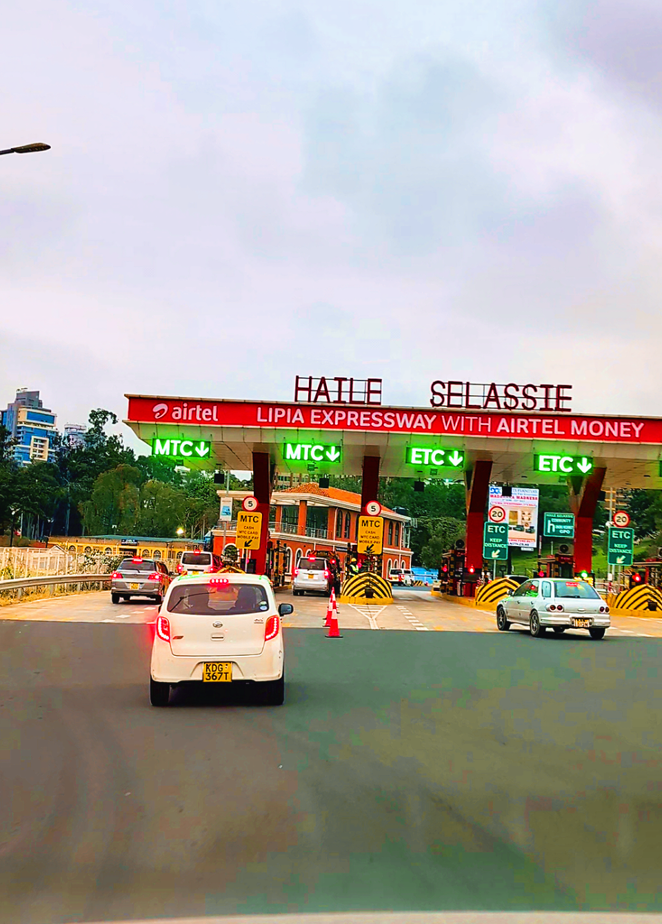 From urban roads to wild safaris, Taking you beyond the Roads 🇰🇪#NairobiExpressway #HaileSelassieExit #MorningDriveVibes #DriveWithMeKenya #KenyanRoads #ExploreKenyaWithUs #TravelNairobi #UrbanKenya #CityscapeKenya #MombasaRoad #ExpresswayLife #VisitKenya2025 #NairobiToTheWorld #AfricanTourGuide #AfricanTourGuideSafaris #AfricanTourGuideOverlanding #SafariByRoad #OverlandingKenya #KenyaSafaris #RoadTripKenya #SafariDriveAfrica #EastAfricaAdventures #RoadTripVibesKE #SafariVibes2025 #EastAfricaTravel #TanzaniaRoadTrips #UgandaAdventures #RwandaExplore #CapCutKenyaEdits #CapCutMagic #CapCutVibes #ShotOnPixel9Pro #PhonePhotographyKenya #PixelPhotographyKE #PixelCinematography #PixelDriveScenes #JaytechTravels #KenyaTikTokTravel #KenyaTikTok #TikTokKenya🇰🇪 #FYPKenya #ForYouPageKenya #ViralKenya #ExploreWithUsAfrica #TravelTok #WanderWithUsAfrica #NairobiLifestyle #KenyanCreators #KenyansOnTheMove #TrendingInKenya #TechMeetsTravel #NairobiViews #DriveThroughKenya #CityToSavannaVibes #MatatuCulture #KenyaToTheWorld #BeautifulKenya #KenyaRoadExperience #UrbanToSafari
