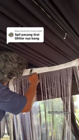 Membalas @bung tarjok spill pasang tirai gliternya cara dari kami di staples lebih cepat dan rapat #tendapernikahan #tendadekorasi #pasangtenda #prosestenda #tendahajatan #tendawedding #tendaderek #tendawedding #fypシ #masukberandafyp #fypシ 