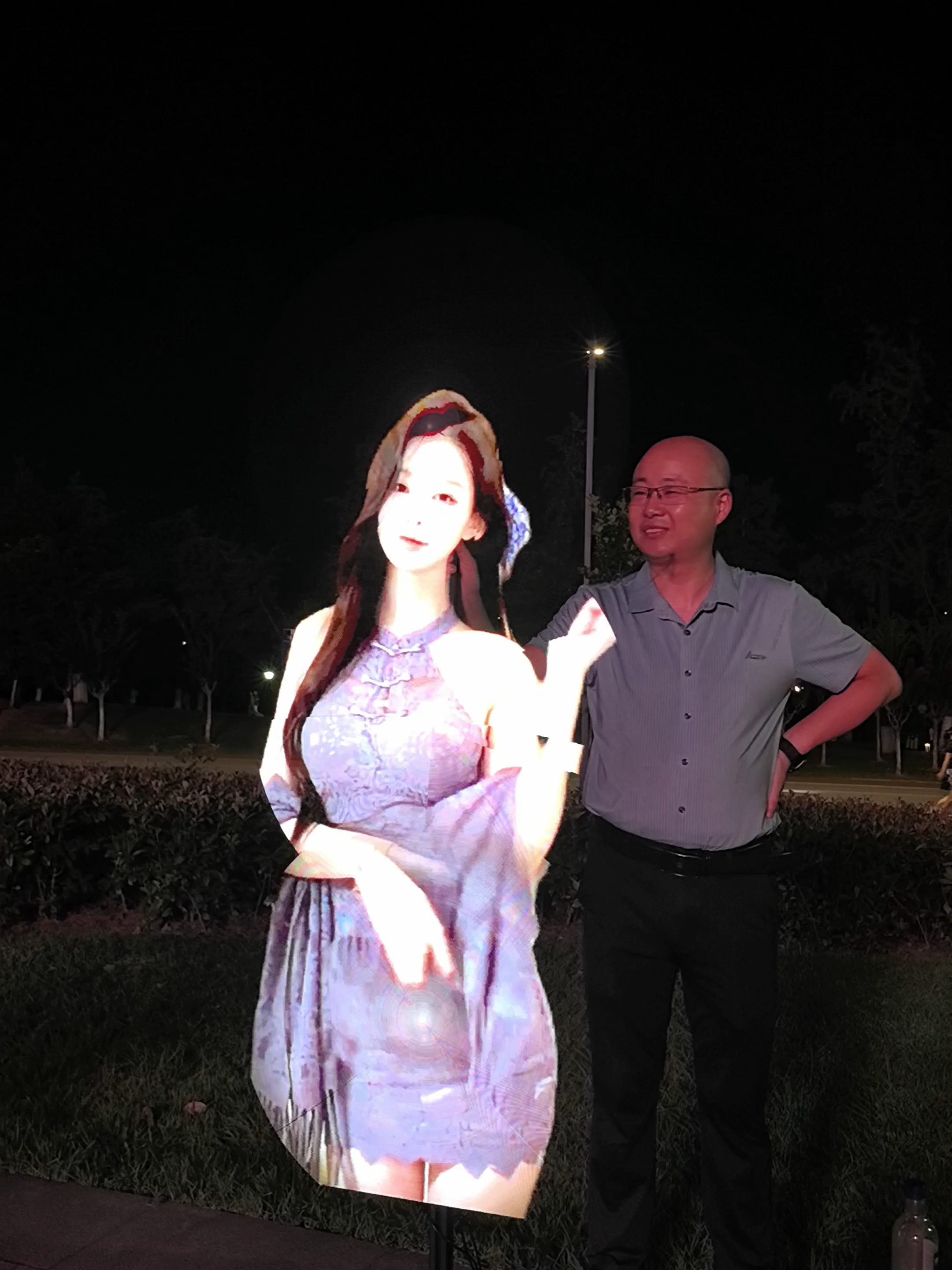 3D Holographic Fan to Boost Store Appeal #3D #ledfan #leddisplay #holographic #advertising #fyp