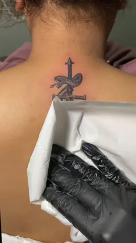 Done. . . . #tattoo #snake #tattoos #tattooideas #tattooidea #tattooing #girl #tattooart #ide #ular #finelinetattoo #fyp #fypシ #fyppppppppppppppppppppppp 