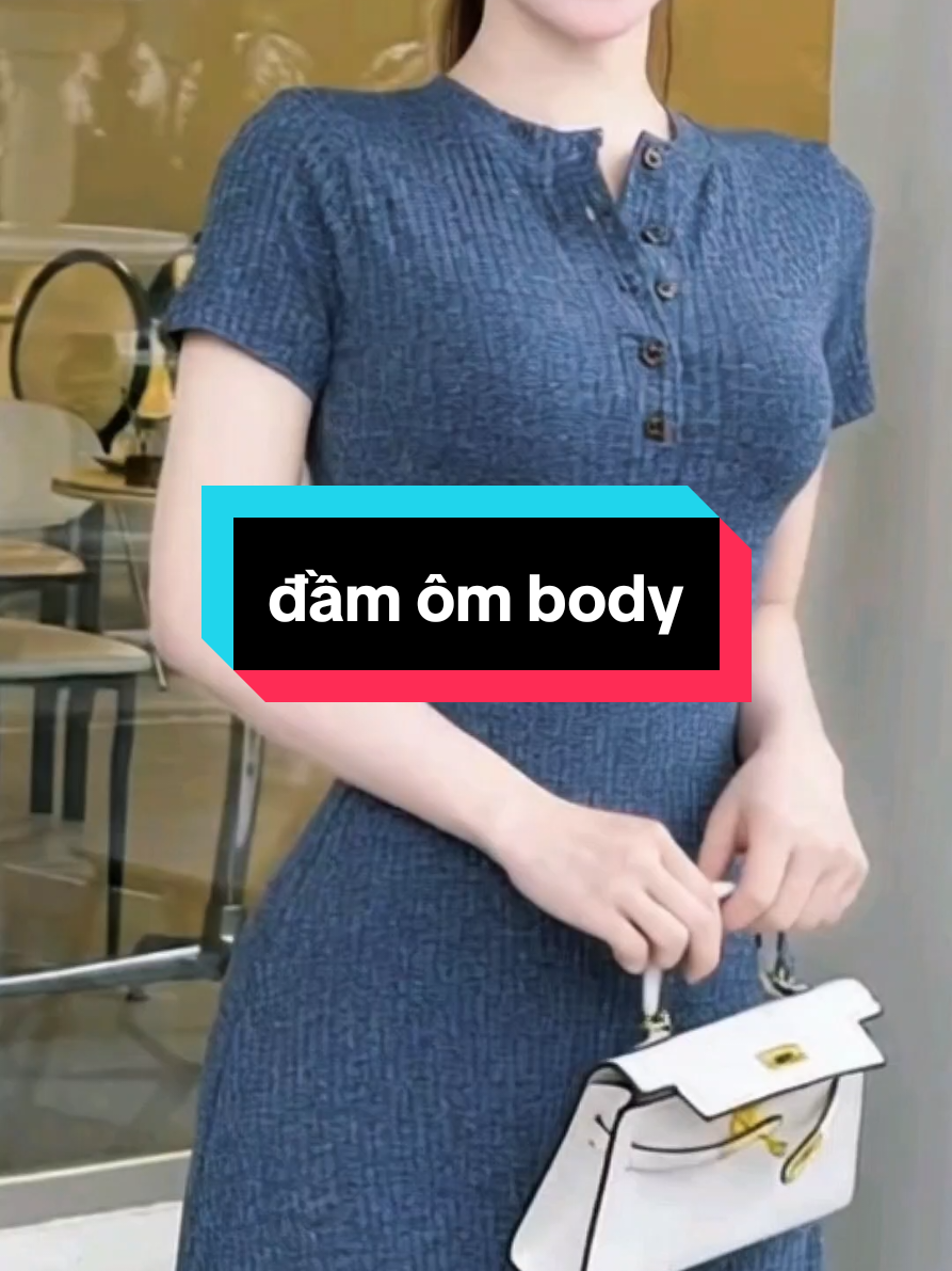 đầm ôm body dáng xòe#dam #damxoe #thoitrangnugiare #xuhuong 