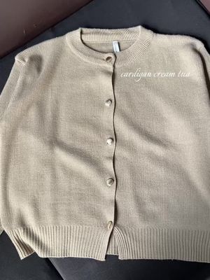 cardigan yang paling simple untuk ootd👌 #cardigan #cardiganrajut #cardiganknit #knitwear #cardiganwanita #cardiganpremium #outfitideas #OOTD #fyppp 