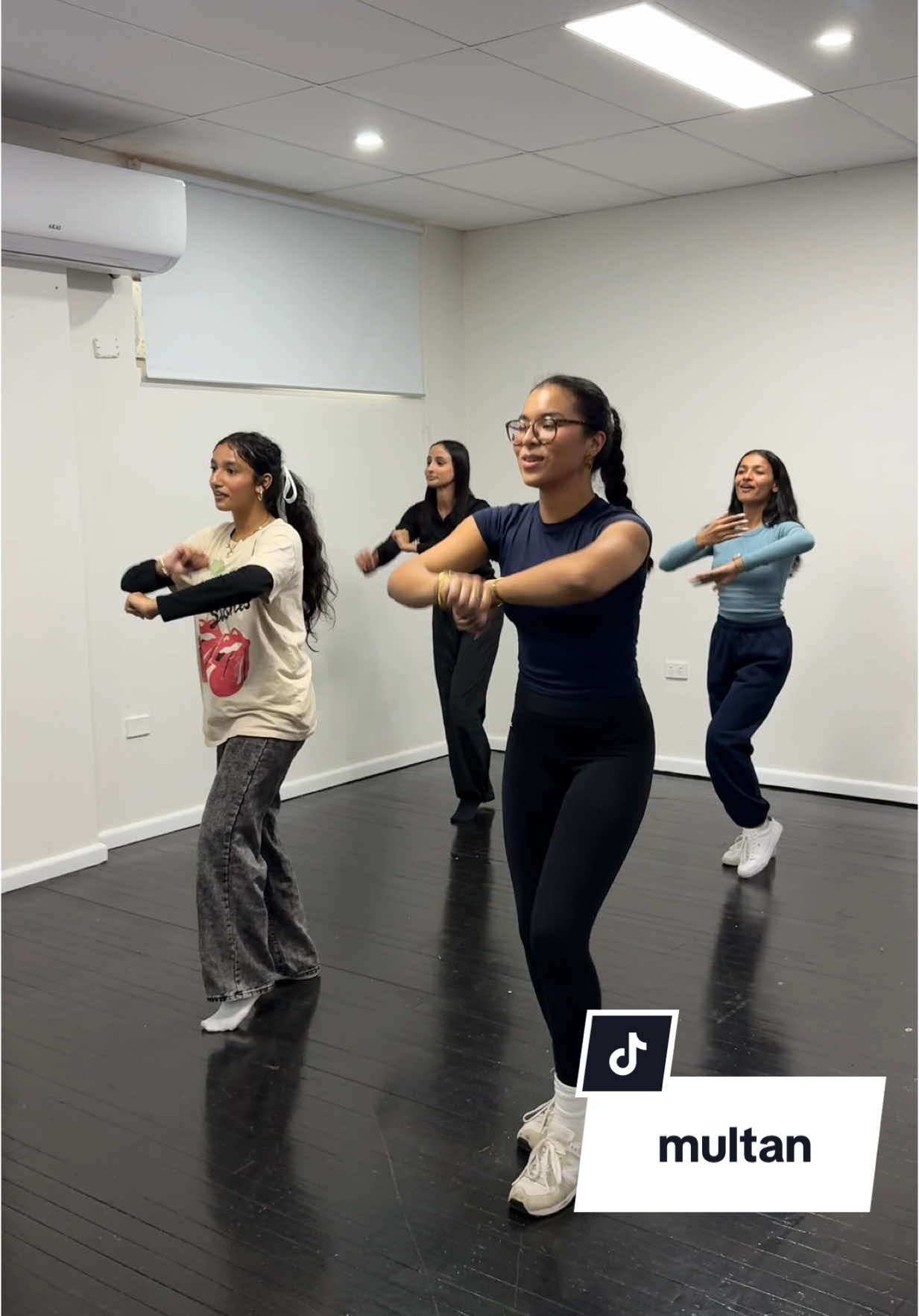 Replying to @djslickmusicartist  our thursday group absolutely killing it with my multan choreo, including our beautiful mums 😍💖 keep yours eyes out for the next workshop next week!   song: multan by mannat noor [multan dance, multan choreo, multan gidha, multan bhangra, dance to multan, sangeet dance, sydney dance class, sydney workshop, sydney bhangra, sydney gidha]  #punjabi #punjabidance #indian #indiandance #monishabhogal   #punjabisong #gidha #multan #mannatnoor #punjabitiktok #indiantok #punjabitok #sangeetdance 