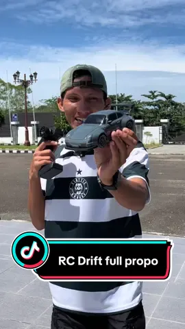 Mobil drift 4wd full propo lengkap dengan part lainnya #mobildriftremotcontrol #rcdriftfullpropo #fullpropo #rcdrift4wd #rcsedanbalap 