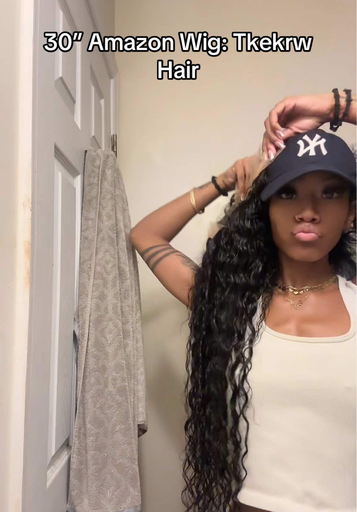 Def bleached the knots good and fast asl ! Hair is very soft so far🤍 @Tkekrw wig #foryou #amazonwig #deepeavewigstyles 