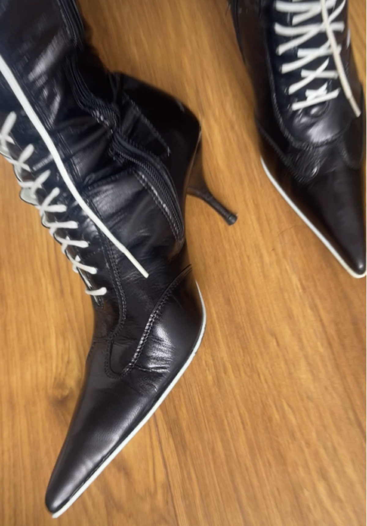 new arrival from vinted!  #boxingboots #vintageheels #vintedfinds 