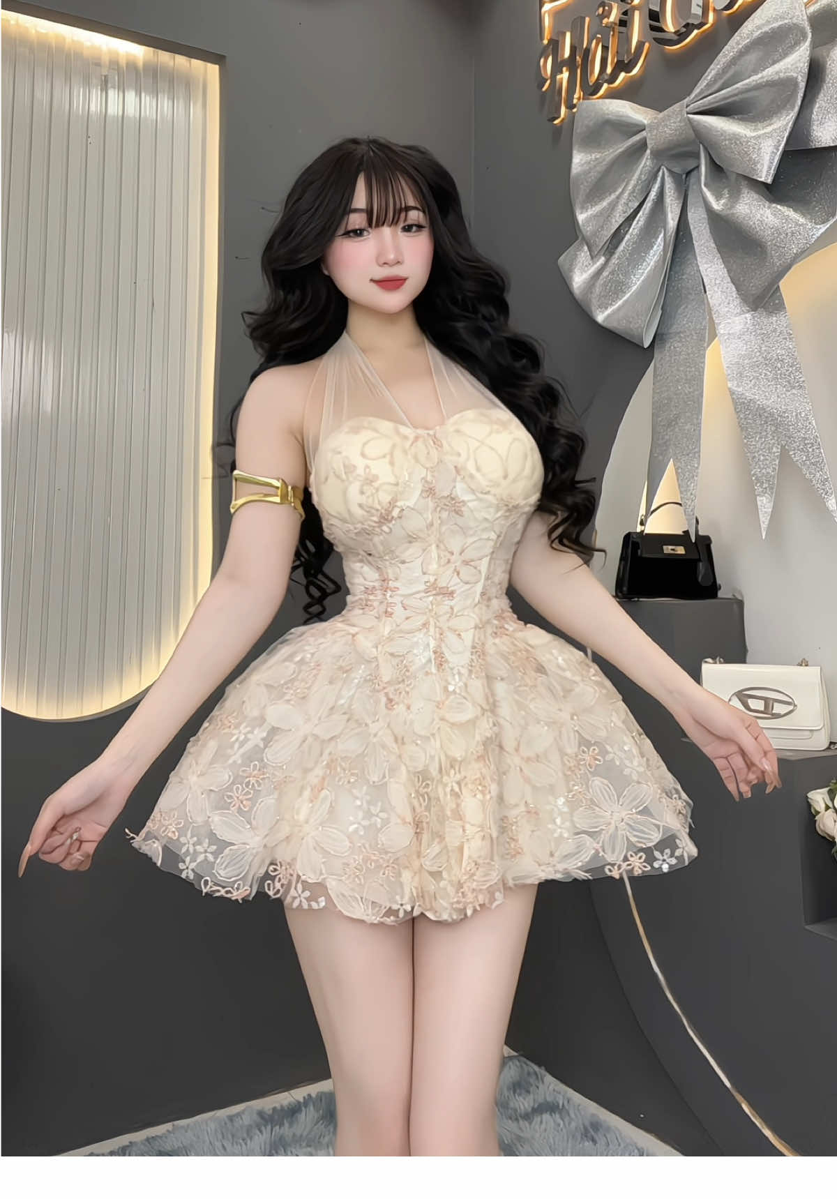 Slayyy quá nàng ơii 💋#khosihaichuyen #thoitrangnu #thoitrangnuhottrend #hảichuyền #xuhuong #váyxinh 