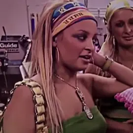 love her sm #nicolerichie#nicolerichieedit#y2k#edit#aestheticedits#parishilton#parishiltonedit  