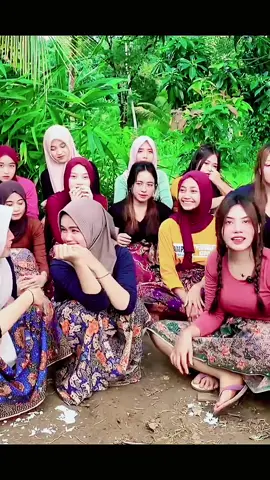 beautiful view | Indonesia village | beautiful girl #beautiful #women #indonesia #village #life #style #girl #muslim #cuntry #female #natural #beauty #100k #viwes #video #culcture #farmers 