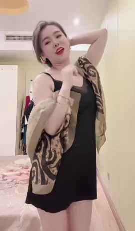 quần áo e để ở giỏ hàng ạ a yêu vào ủng hộ e nhé#mbbg #phicongtre #xuhuong #tiktok #viral 