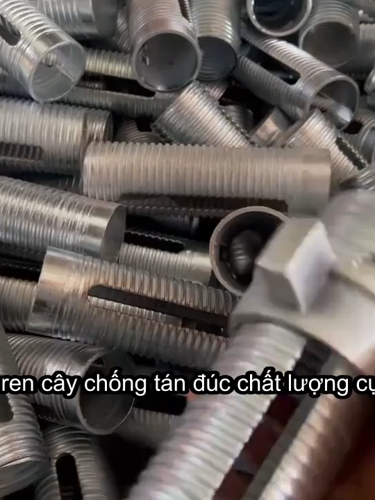 Ống ren cây chống, phụ kiện cây giống giàn giáo, có con tán đúc chất lượng từ Cốp Pha Việt #copphaviet